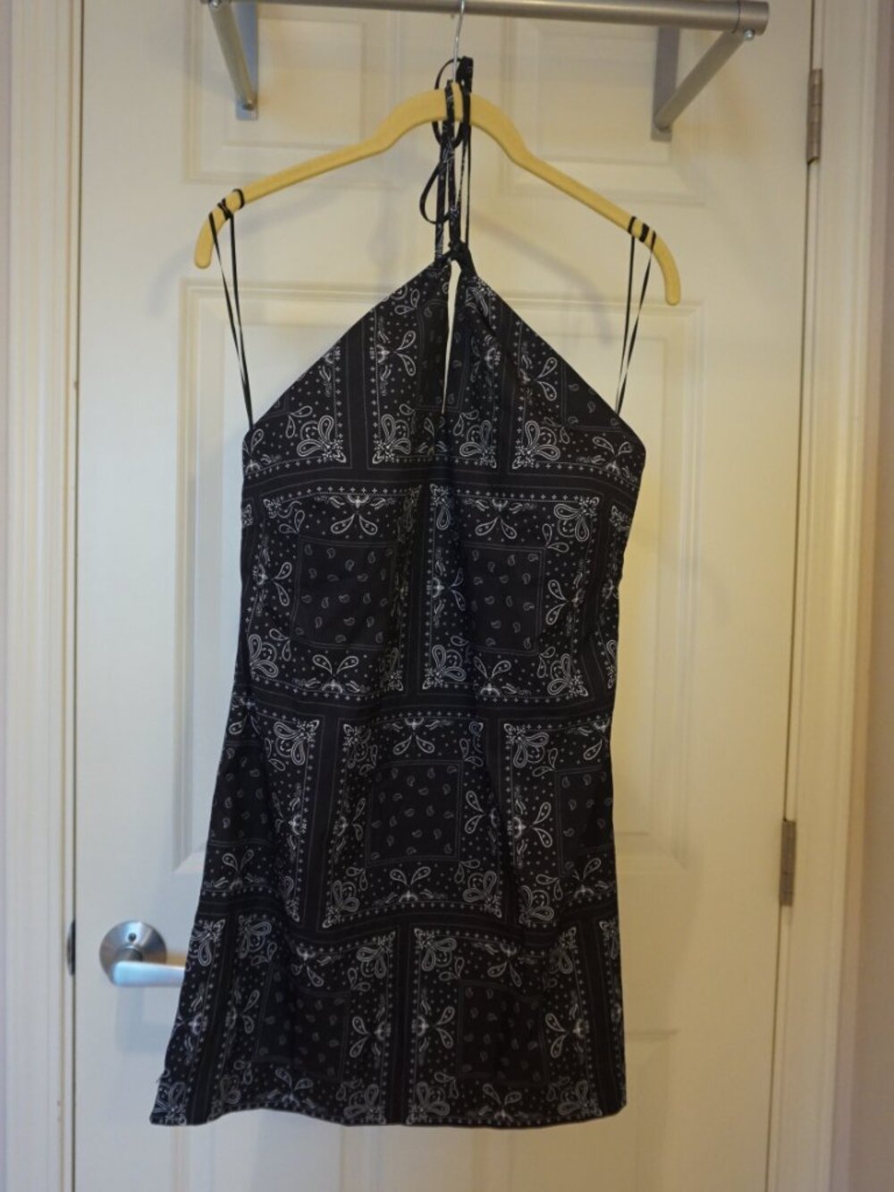 Elodie Bandana Print Keyhole Halter Dress | Black | Size S